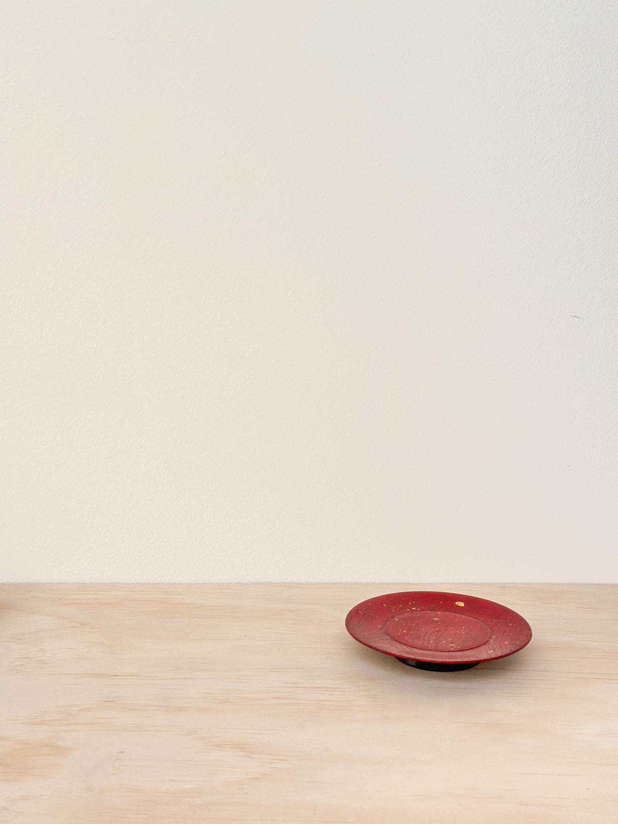 Crimson Starlight | 深红星光 | Handcrafted Wood Plate | Saucer, tea cups, teacups, coffee cup, mugs, tableware, drinkware, woodfired, handcrafted cup