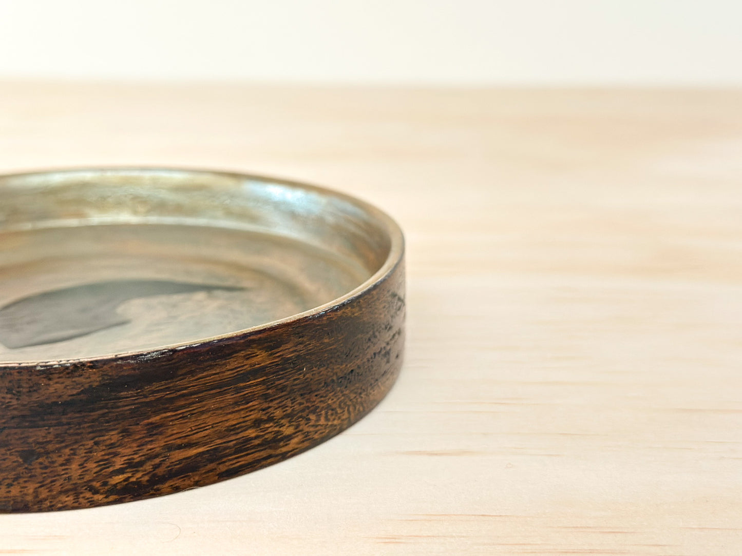 Silver Comet | 银色彗星 | Handcrafted Wood Plate | Saucer, tea cups, teacups, coffee cup, mugs, tableware, drinkware, woodfired, handcrafted cup