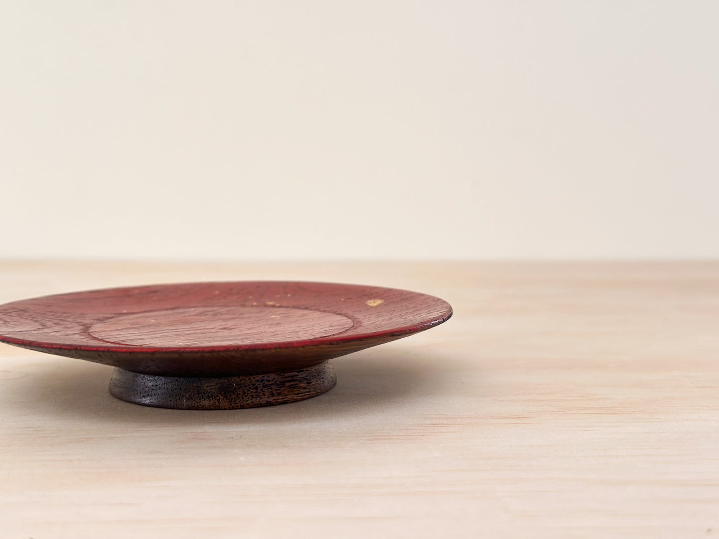 Crimson Starlight | 深红星光 | Handcrafted Wood Plate | Saucer, tea cups, teacups, coffee cup, mugs, tableware, drinkware, woodfired, handcrafted cup