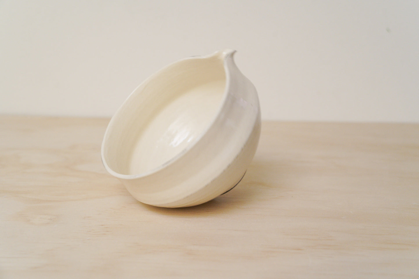 Handcrafted Tea Cup | 450mL | Pure Snow Matcha Bowl
