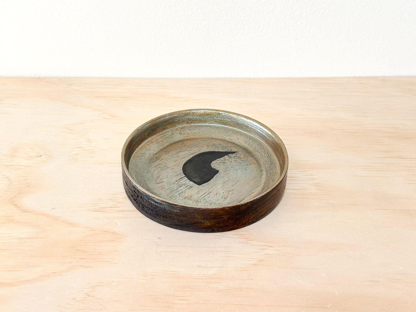 Silver Comet | 银色彗星 | Handcrafted Wood Plate | Saucer, tea cups, teacups, coffee cup, mugs, tableware, drinkware, woodfired, handcrafted cup