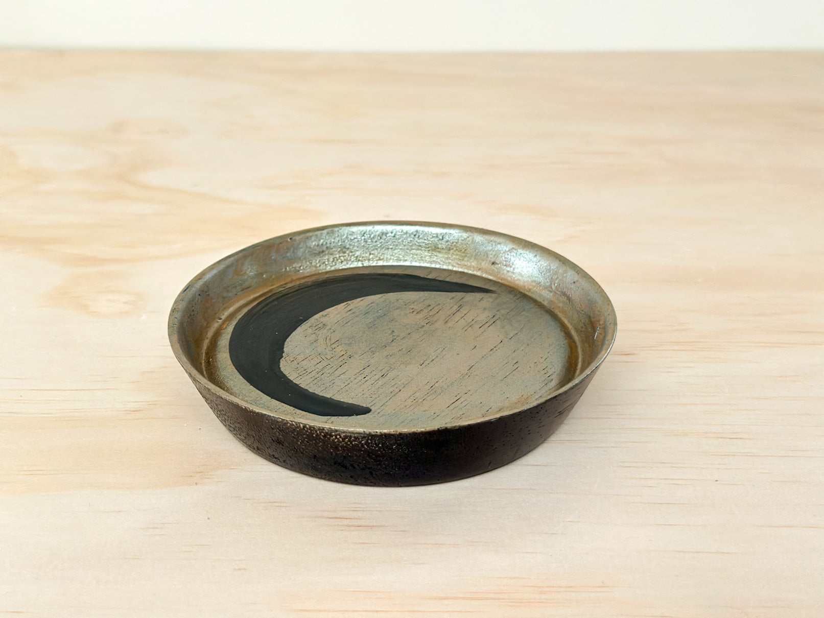 Silver Night | 银夜 | Handcrafted Wood Plate | Saucer, tea cups, teacups, coffee cup, mugs, tableware, drinkware, woodfired, handcrafted cup