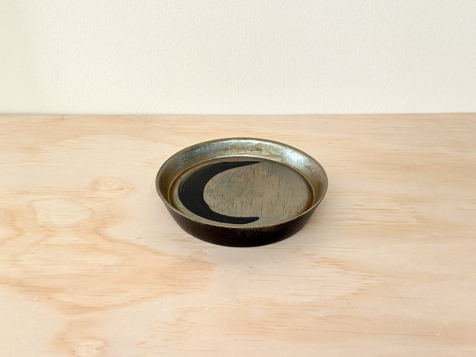 Silver Night | 银夜 | Handcrafted Wood Plate | Saucer, tea cups, teacups, coffee cup, mugs, tableware, drinkware, woodfired, handcrafted cup